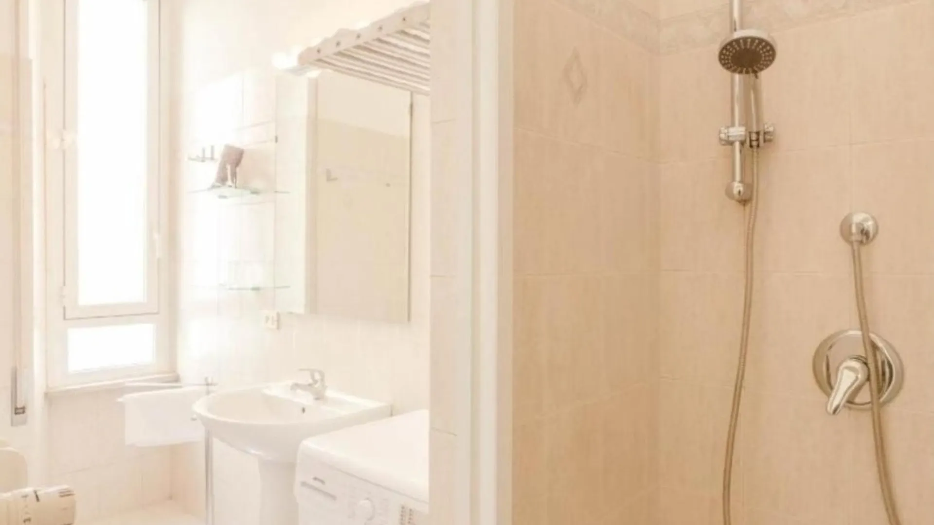 Re Di Roma House Apartment